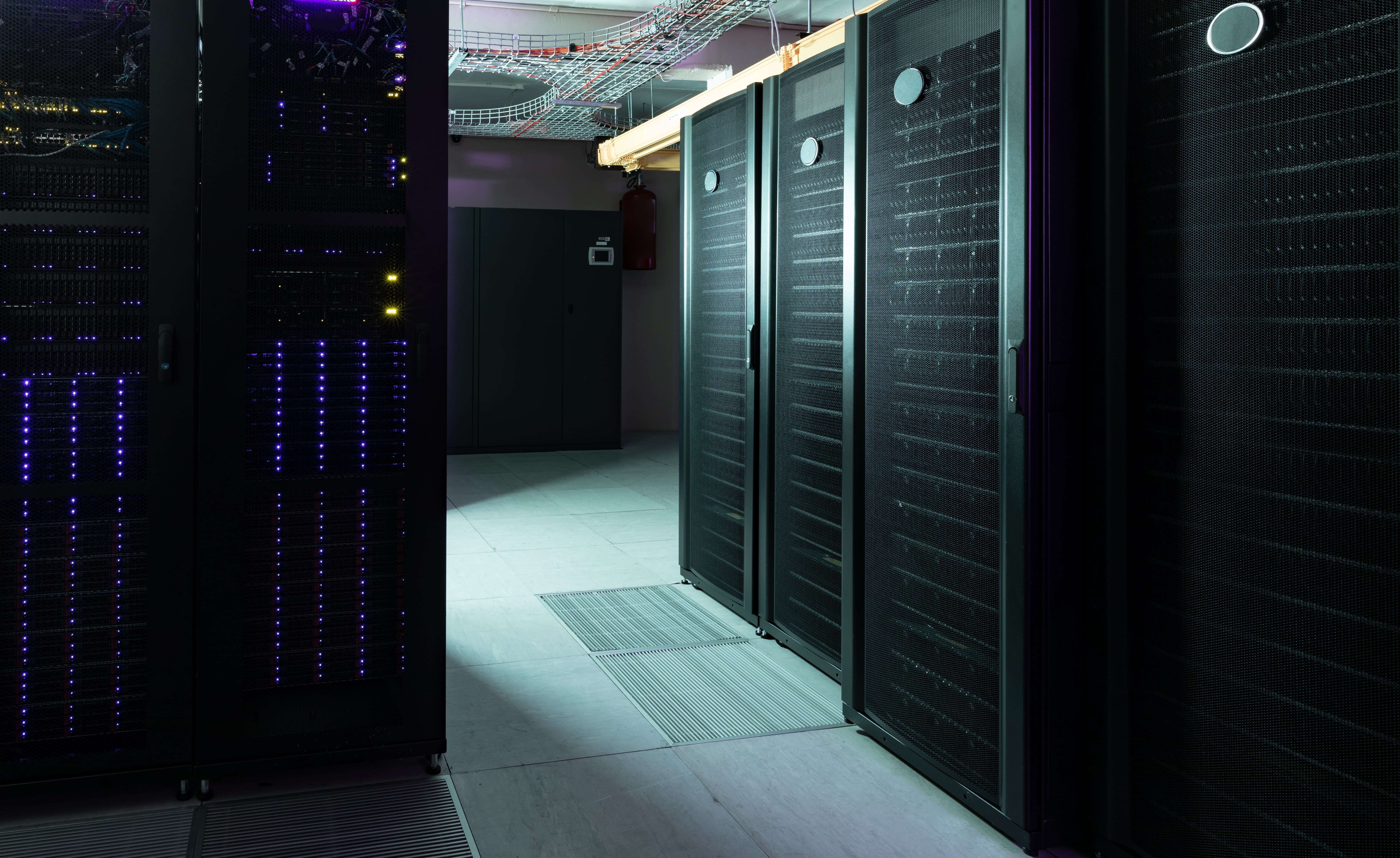 The Benefits of Integrating Managed Services with Data Center Colocation